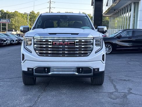 Used 2024 GMC Sierra 1500 Denali w/ Denali Reserve Package AWD/4WD image 13