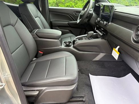 New 2026 Chevrolet Colorado W/T w/ WT Custom Package RWD image 27