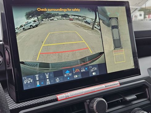 Used 2026 Toyota Tacoma 4x4 Double Cab Hybrid image 15