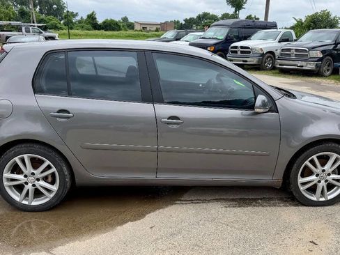 Used 2007 Volkswagen Rabbit 4-Door FWD image 5