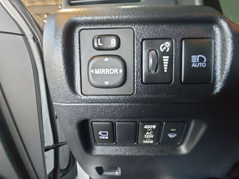 Used 2024 Toyota 4Runner TRD Off-Road Premium w/ Off Road Premium Plus Package AWD/4WD image 20