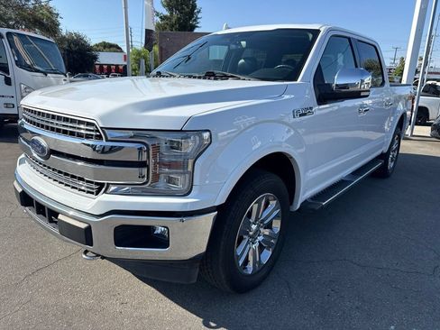 Used 2018 Ford F150 Lariat w/ Equipment Group 502A Luxury AWD/4WD image 2