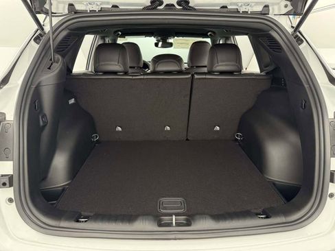 New 2026 Jeep Compass Limited image 25