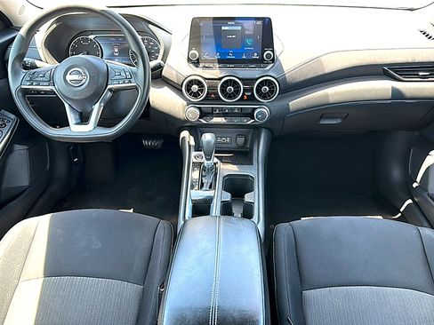 Used 2025 Nissan Sentra SV FWD image 20