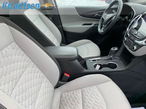 Used 2019 Chevrolet Equinox LT image 11