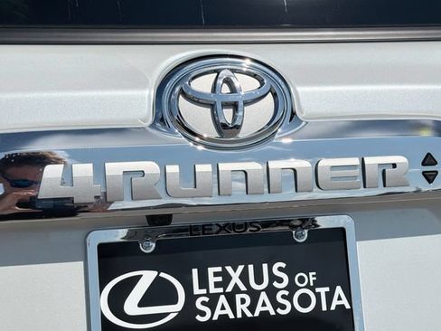 Used 2024 Toyota 4Runner Limited AWD/4WD image 11