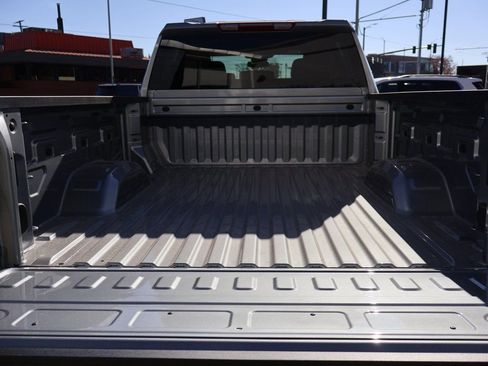 New 2026 GMC Sierra 2500 SLT w/ SLT Convenience Package image 19