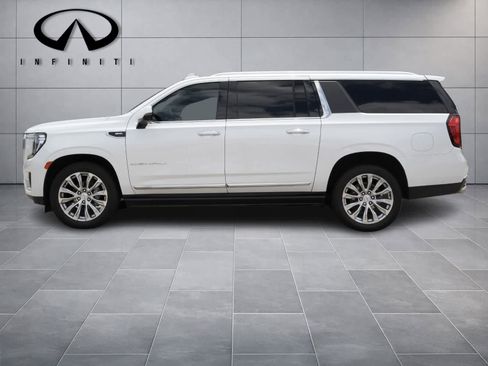 Used 2023 GMC Yukon XL Denali RWD image 4