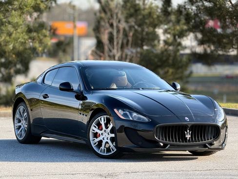 Used 2013 Maserati GranTurismo Sport image 12