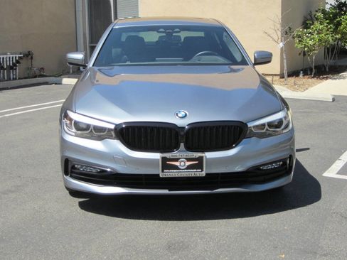 Used 2018 BMW 540i w/ Premium Package image 7