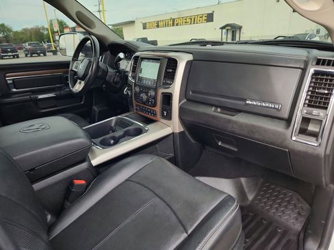 Used 2018 RAM 2500 Laramie w/ Off Road Package AWD/4WD image 25