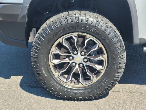 Used 2020 Chevrolet Colorado ZR2 AWD/4WD image 11