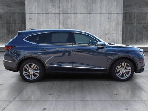 Used 2025 Acura MDX FWD image 6