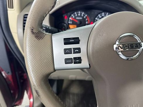 Used 2018 Nissan Frontier SV w/ Value Truck Package image 15