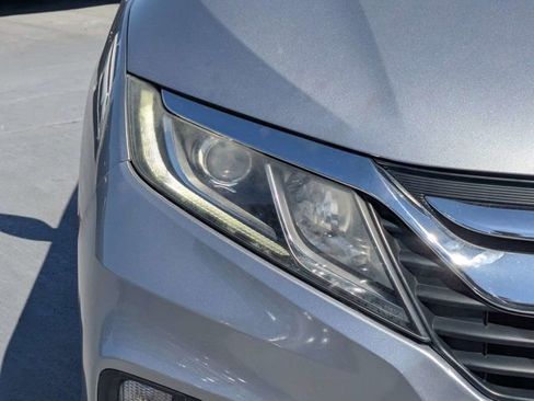 Used 2019 Honda Odyssey EX-L image 9