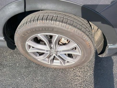 Used 2022 Honda CR-V Touring image 7