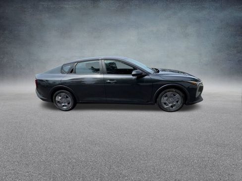 Used 2025 Kia K4 LX image 26