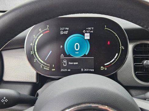 Used 2023 MINI Cooper 2-Door Hardtop image 11