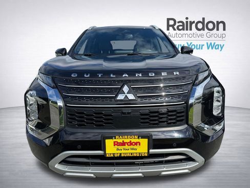 Used 2022 Mitsubishi Outlander SEL AWD/4WD image 2