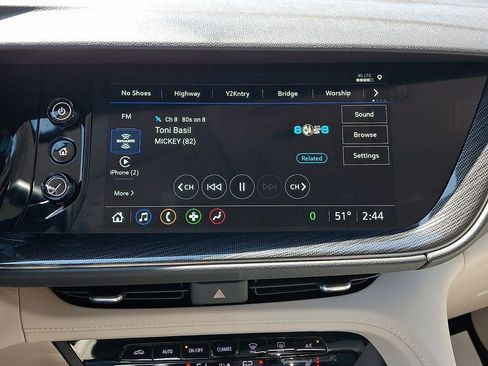 Certified 2023 Buick Envision Preferred AWD/4WD image 18
