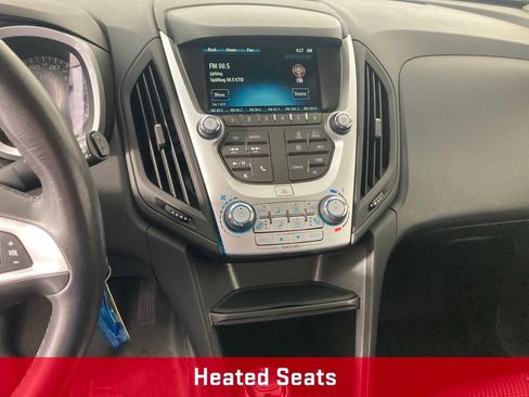 Used 2017 Chevrolet Equinox LT w/ Convenience Package AWD/4WD image 2