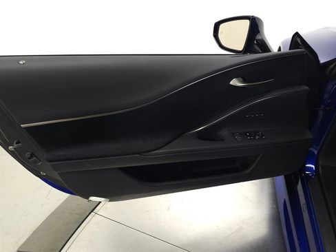 Certified 2024 Lexus LC 500 Coupe image 16