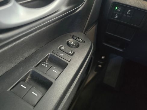 Used 2022 Honda CR-V LX image 11