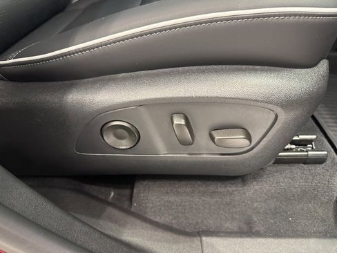 Certified 2025 Buick Enclave Sport Touring w/ Trailering Package, 5000 lbs. image 14