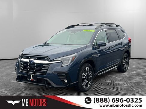 Used 2023 Subaru Ascent Limited image 10