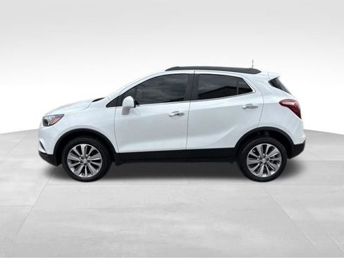 Used 2020 Buick Encore Preferred AWD/4WD image 4