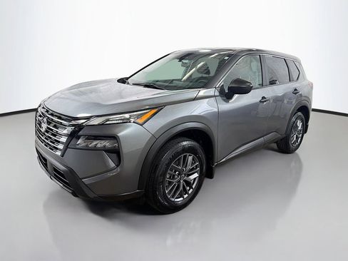 Used 2024 Nissan Rogue S AWD/4WD image 5