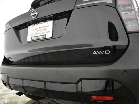 Certified 2025 Nissan Kicks SV w/ SV Premium Package AWD/4WD image 38