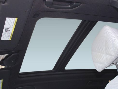 Used 2023 BMW X5 xDrive40i w/ Executive Package image 16