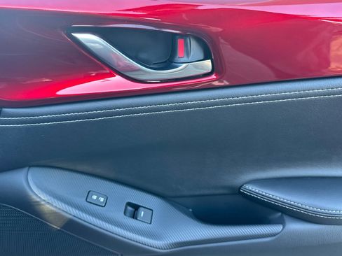 New 2025 MAZDA MX-5 Miata RF Club image 16