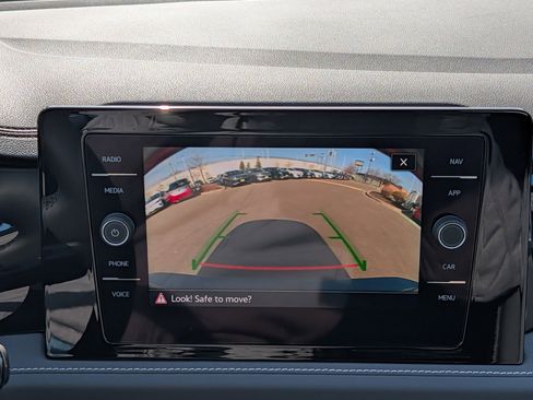 New 2026 Volkswagen Jetta SEL FWD image 9