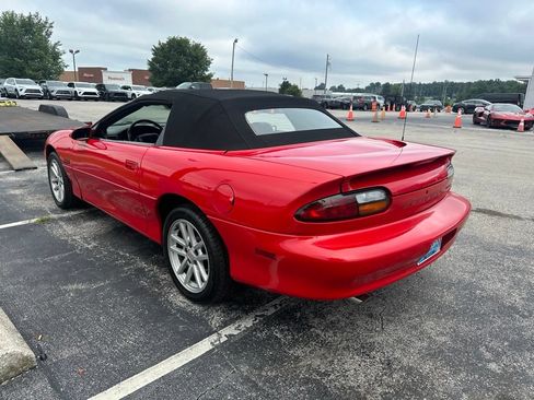 Used 2002 Chevrolet Camaro Z28 RWD image 4