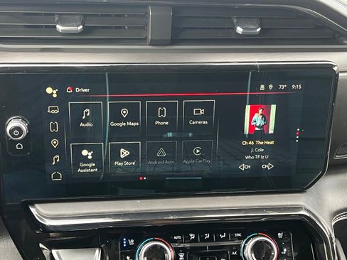 Used 2022 GMC Sierra 1500 AT4X image 32