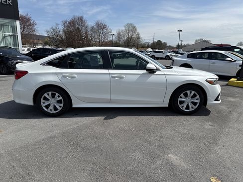 Used 2024 Honda Civic LX image 2