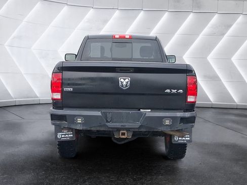 Used 2017 RAM 2500 SLT w/ Luxury Group image 5