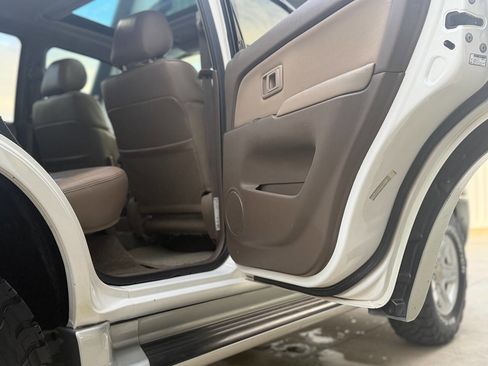 Used 2001 Toyota 4Runner SR5 image 75