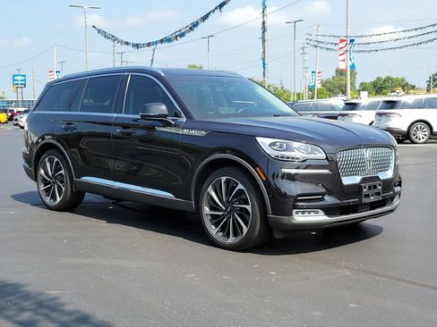 Used 2020 Lincoln Aviator Reserve w/ Equipment Group 202A AWD/4WD image 2