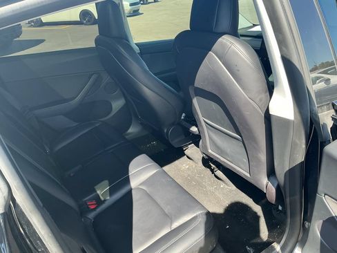 Used 2023 Tesla Model Y Long Range AWD/4WD image 8