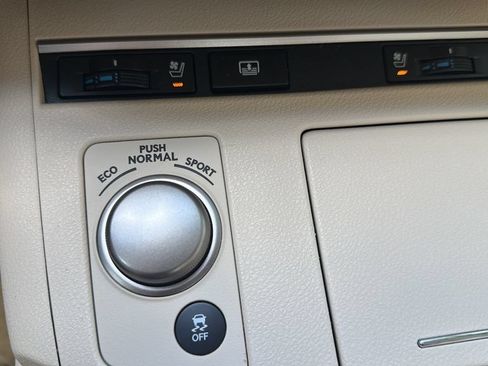 Used 2015 Lexus ES 350 w/ Luxury Package FWD image 35