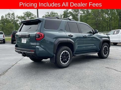 Used 2025 Toyota 4Runner TRD Off-Road Premium AWD/4WD image 5
