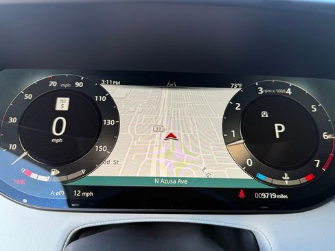 Used 2024 Land Rover Range Rover Sport SE image 29