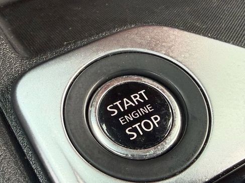 Used 2024 Nissan Sentra SV image 18