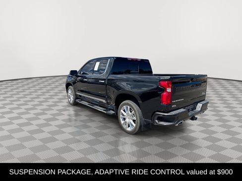 Used 2024 Chevrolet Silverado 1500 High Country w/ High Country Premium Package AWD/4WD image 9