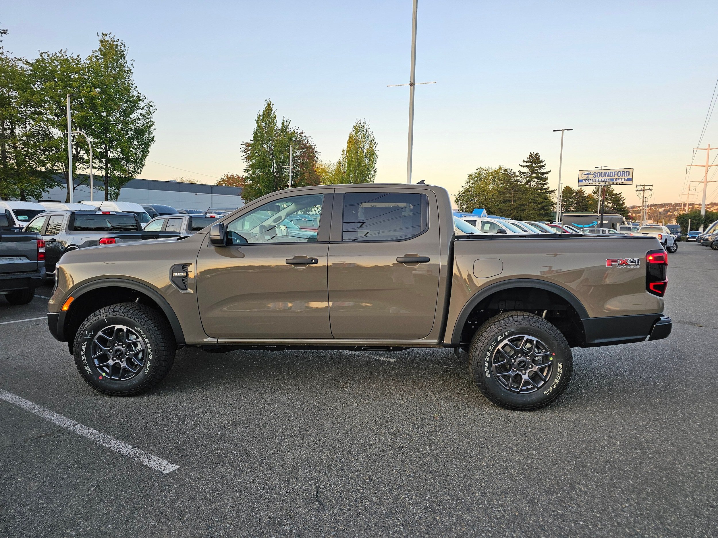 New 2026 Ford Ranger XLT w/ FX4 Off-Road Package AWD/4WD image 8