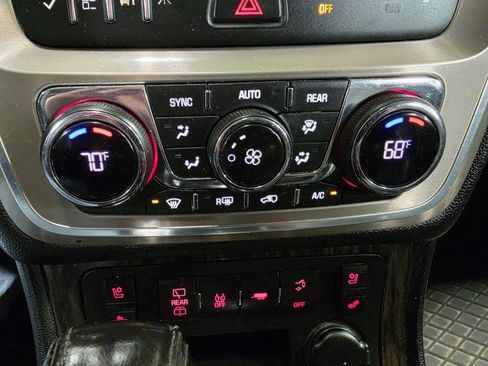 Used 2013 GMC Acadia Denali AWD/4WD image 41
