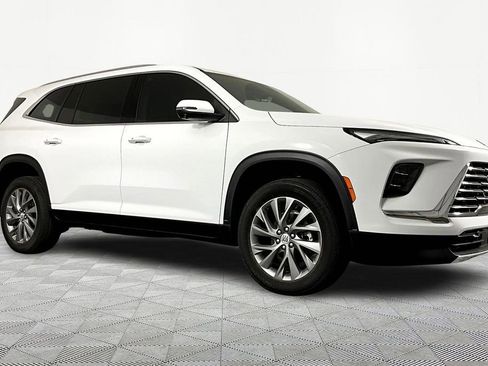 New 2026 Buick Enclave Preferred image 3